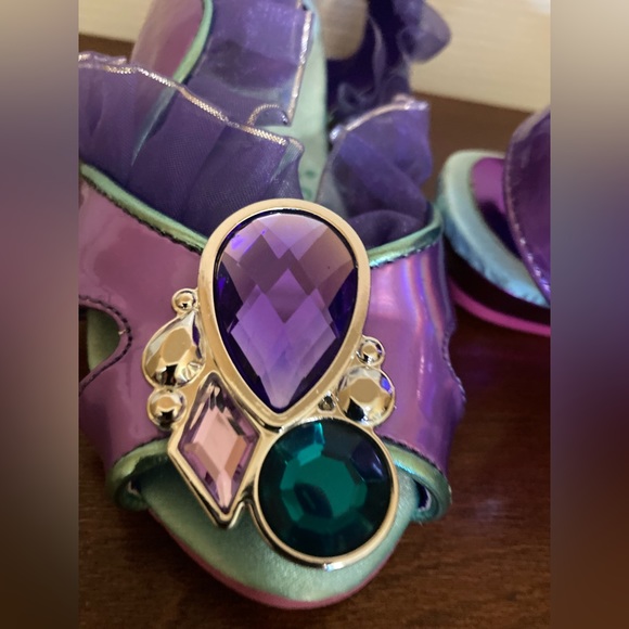 Disney’s Ariel (The Little Mermaid) size 9/10 - Picture 5 of 5